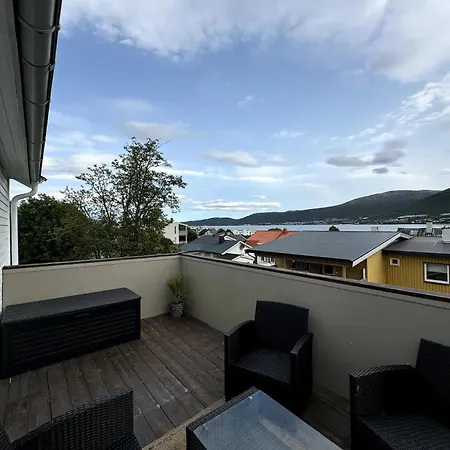 Hjem I Tromso Villa Tomasjorda Exterior photo