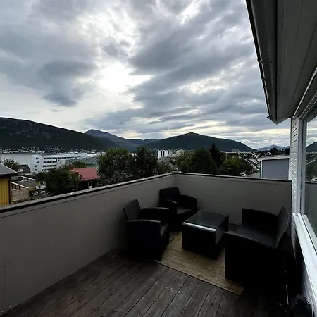 Hjem I Tromso Villa Tomasjorda Exterior photo