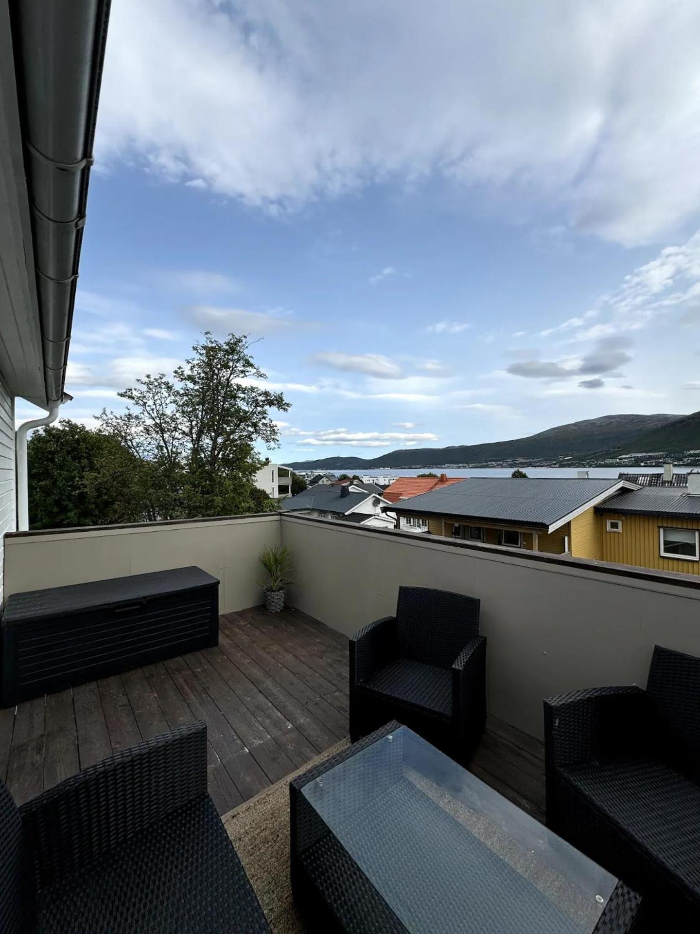 Hjem I Tromso Holiday home *